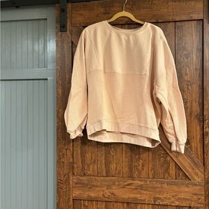 Pilcro sweatshirt size XL. Oversized- peach/pink